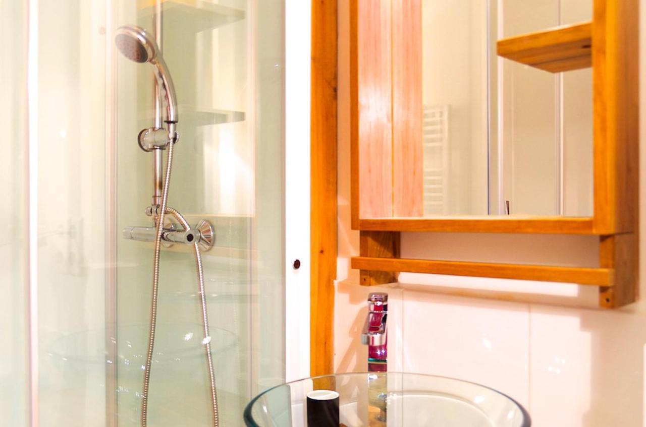 Sainte Catherine - Duplex 1 Chambre Proche Des Boutiques Du Centre Ville ボルドー エクステリア 写真